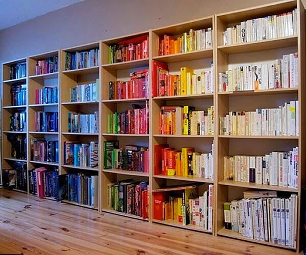 Organizar la biblioteca por color