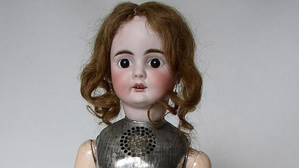 Muñeca parlante diseñada por Tomás Alba Edison