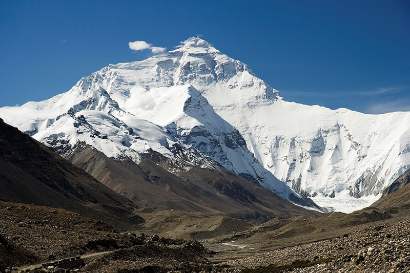 Monte Everest, en la cordillera del Himalaya