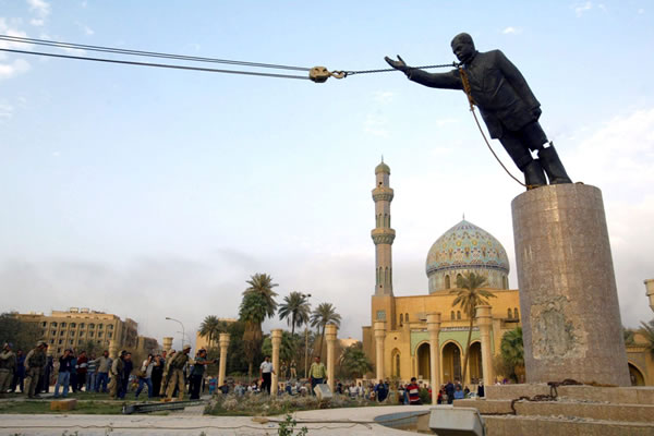 Monumento a Saddam Hussein