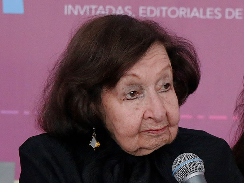 Amparo Dávila