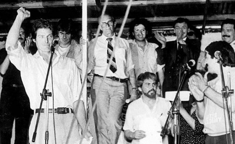 Reeve en el mitin 'Vida y Arte en Chile', noviembre de 1987